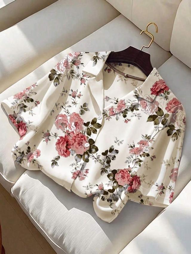 elegant floral rose print collared short sleeve blouse