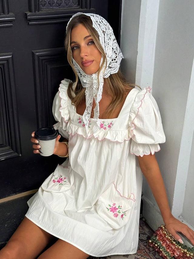 white and pink floral embroidered puff sleeve smock dress
