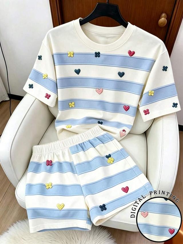 striped heart print round neck short sleeve t-shirt