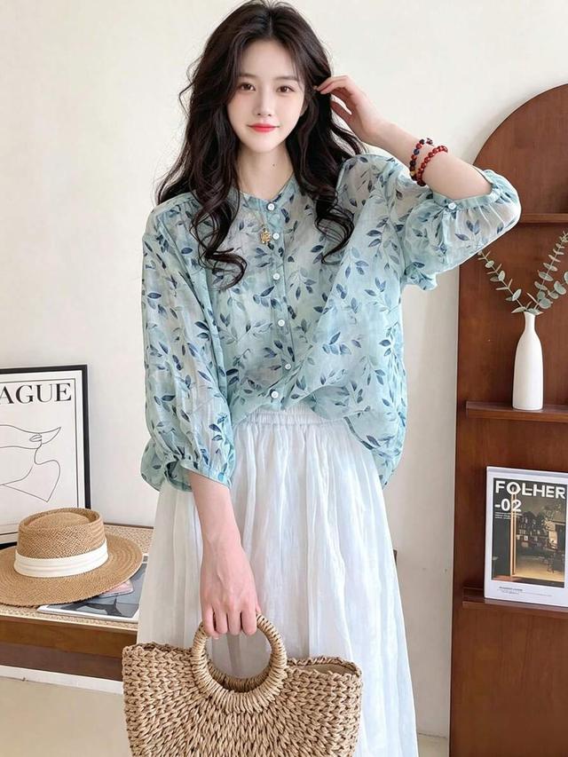light blue floral print stand collar 3/4 sleeve blouse