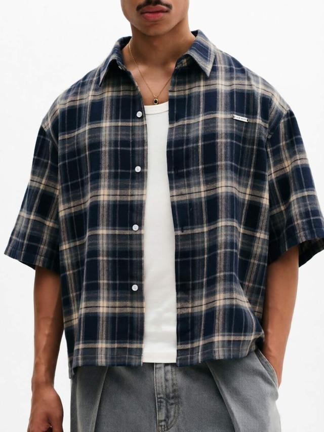 oversized plaid short sleeve button down flannel shirt