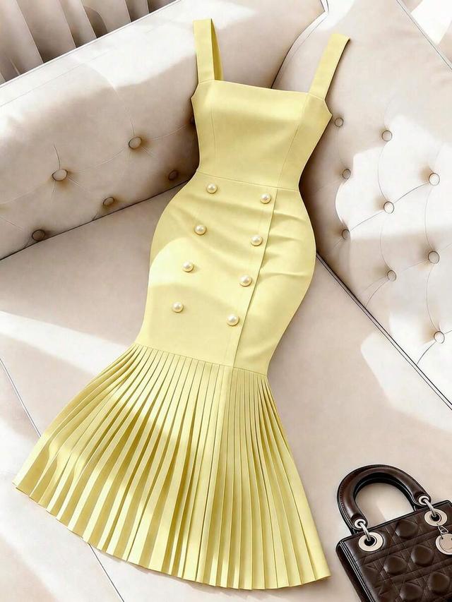 yellow square neck sleeveless pleated hem bodycon dress