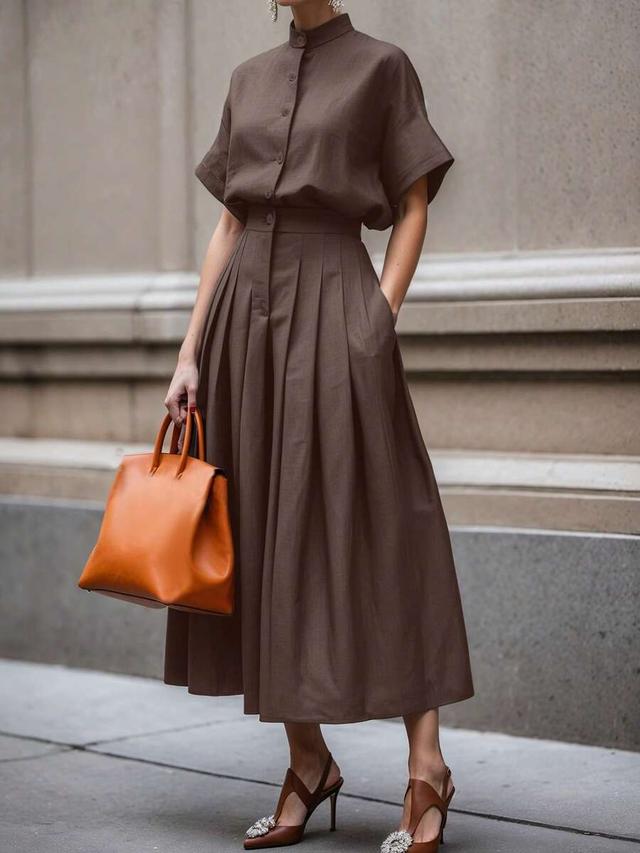 women's elegant commuter short sleeve shirt and a-line skirt set