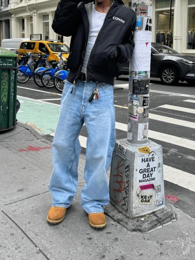 men's light blue washed vintage loose fit jeans