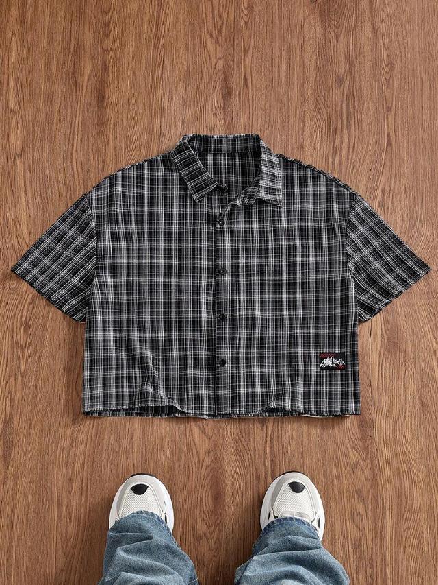 black and white plaid cropped short sleeve shirt