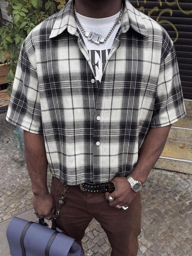 manfinity zone917 men's plaid minimalist short sleeve shirt
