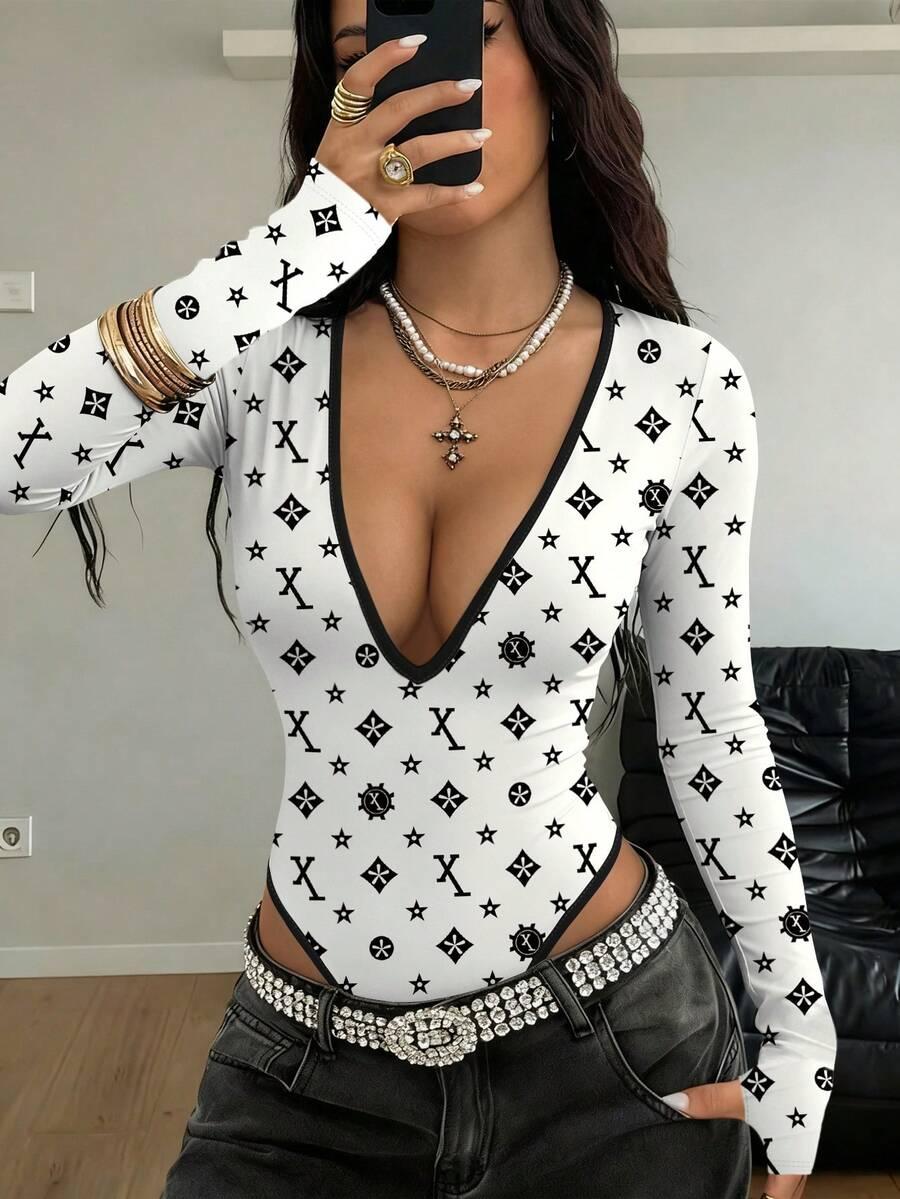 v-neck long sleeve printed bodysuit