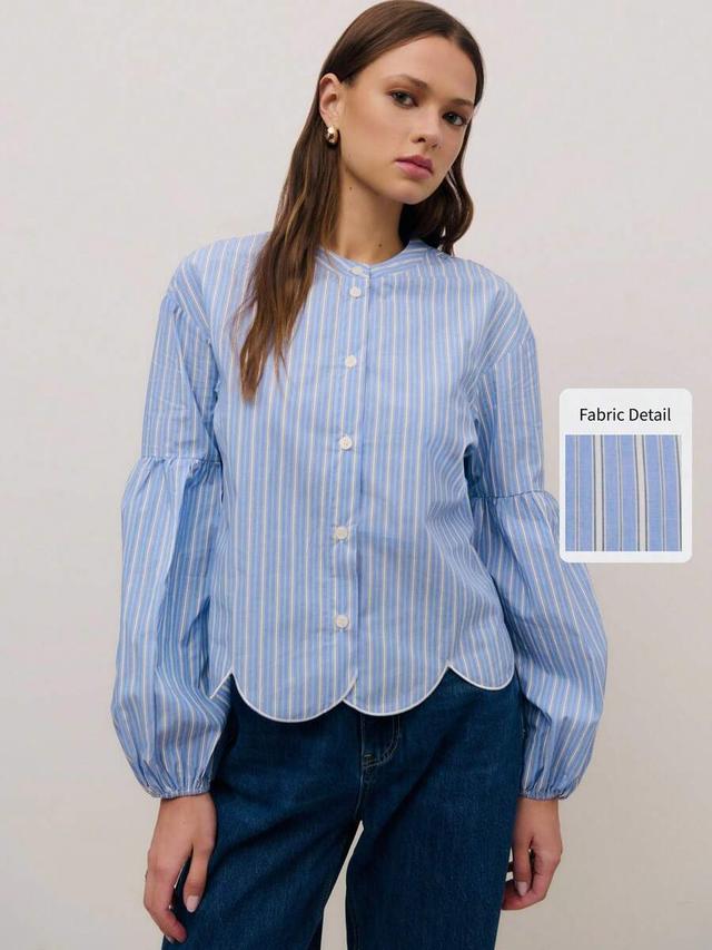 nöista blue striped shirt with scalloped hem