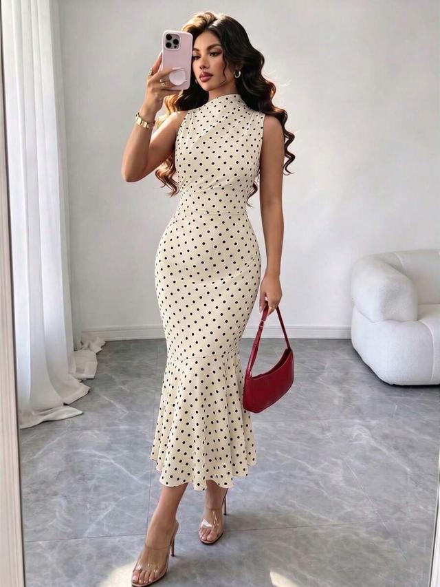 red polka dot sleeveless waist-cinching mermaid dress