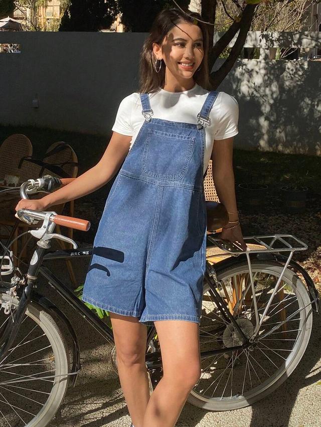 denim dungaree shorts with front pocket