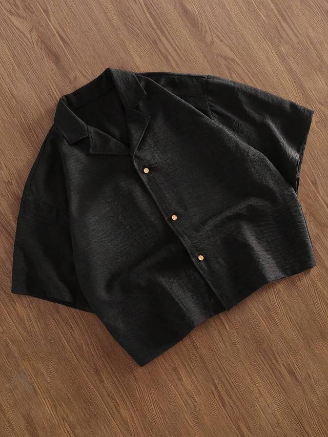 manfinity hypemode black solid color short sleeve shirt