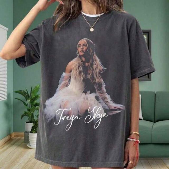 washed drop shoulder freya parker skye graphic tee