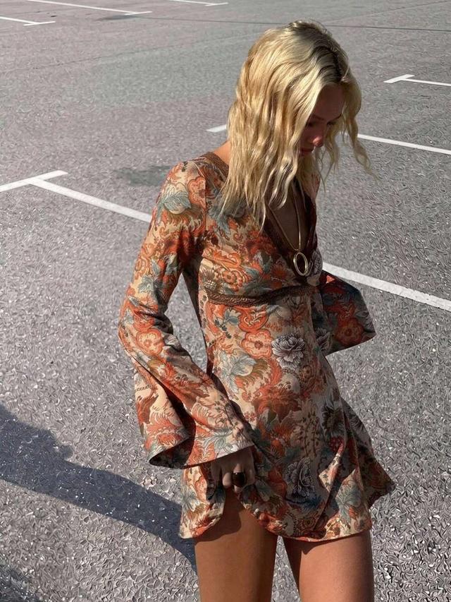 vintage paisley print lace panel long sleeve dress