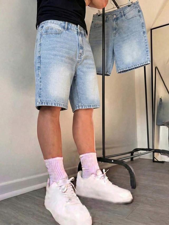 light wash non-stretch denim straight leg shorts