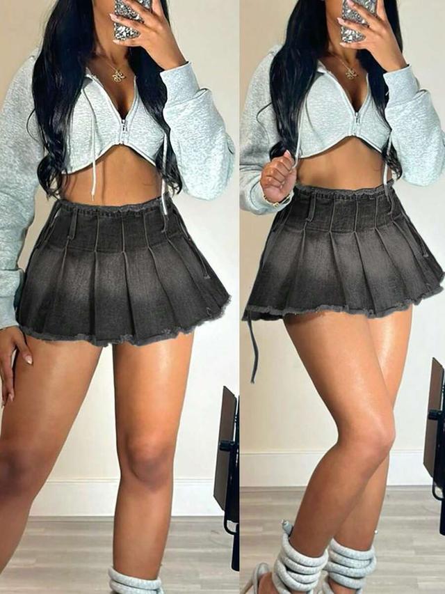 dark wash faded y2k preppy washed frayed edge pleated denim mini skirt