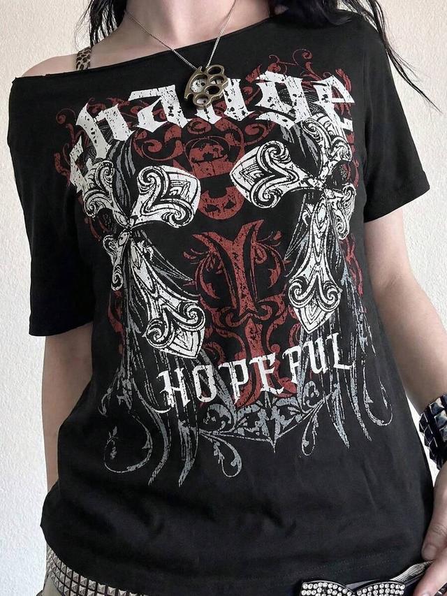 2000s gothic style black asymmetric open shoulder graphic t-shirt