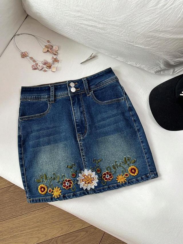 embroidered denim mini skirt with floral detail