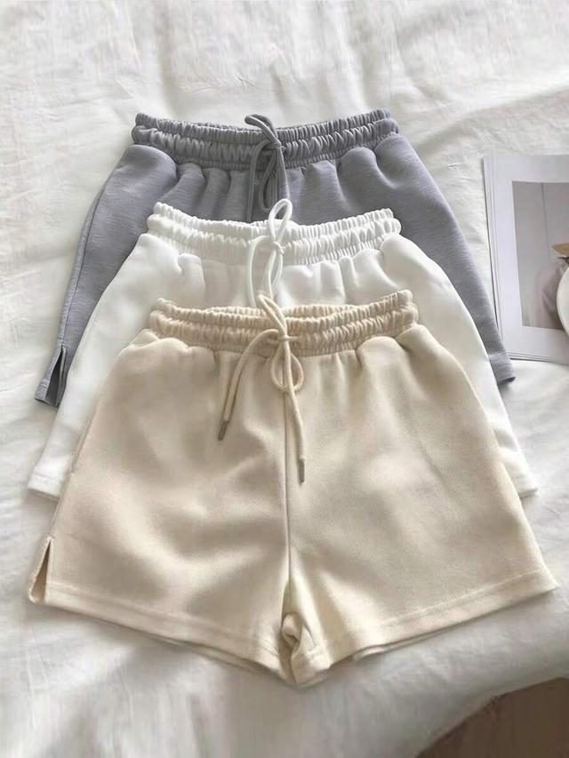 white casual cream drawstring lounge shorts