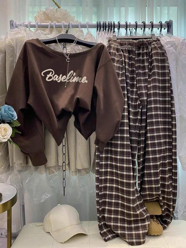 brown asymmetrical shoulder letter print long sleeve sweatshirt