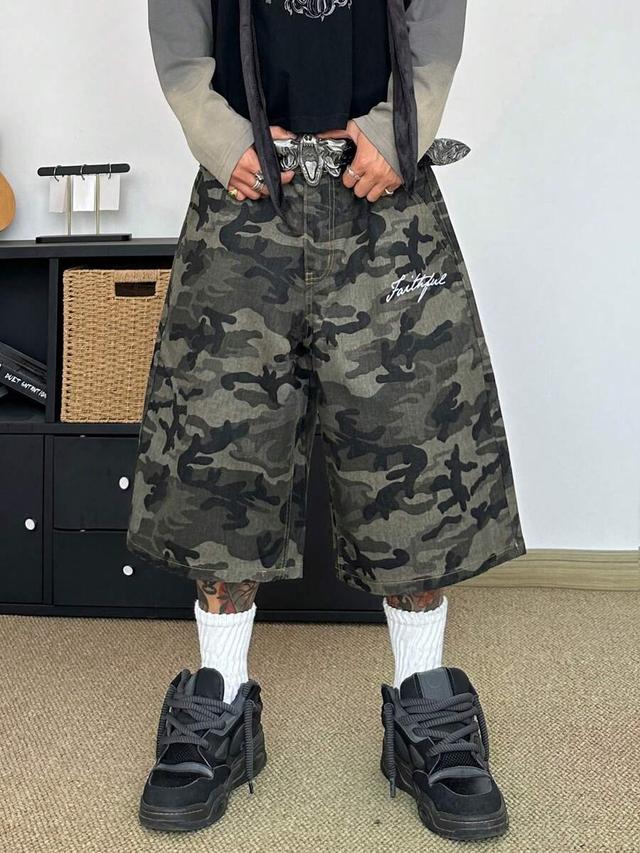 vintage streetwear camo denim shorts with dragon embroidery