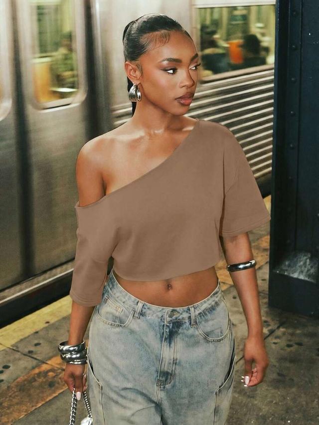 brown off shoulder raw edge crop top