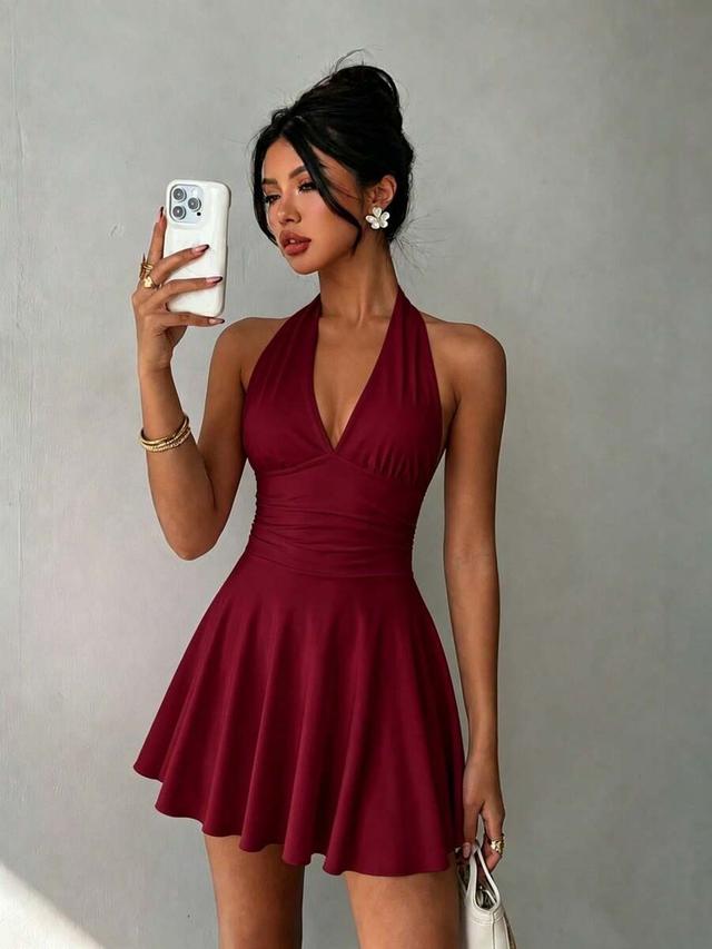 burgundy halter neck backless pleated bodycon dress