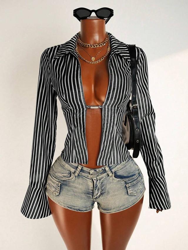 striped long sleeve fitted blouse with front slit