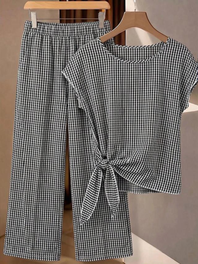 black and white plaid round neck knot top