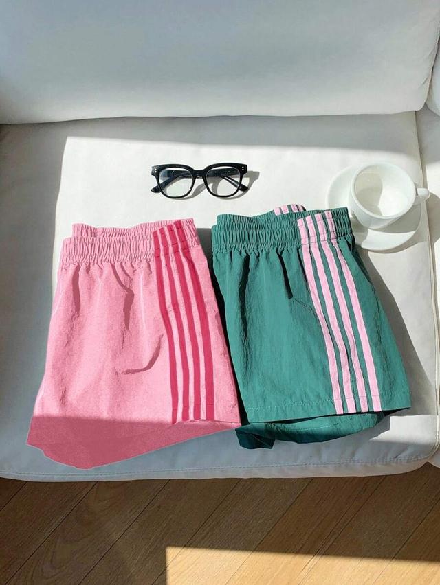 green contrast stripe elastic waist summer shorts