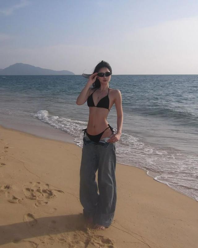 Wide Leg Denim Jeans