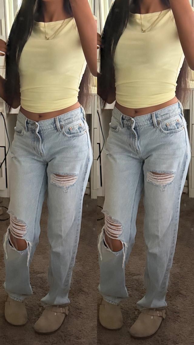 light wash distressed relaxed fit denim jeans