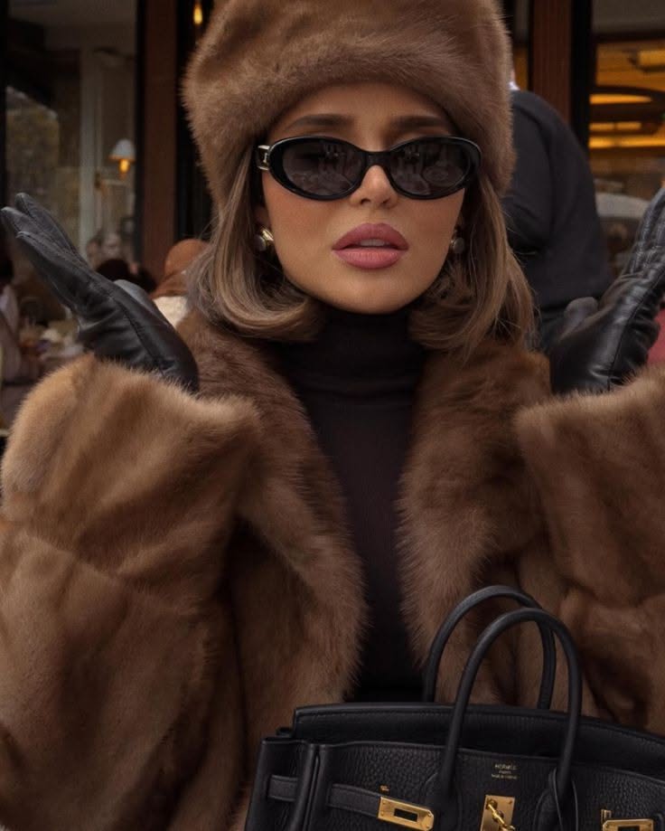 mob wife look 8