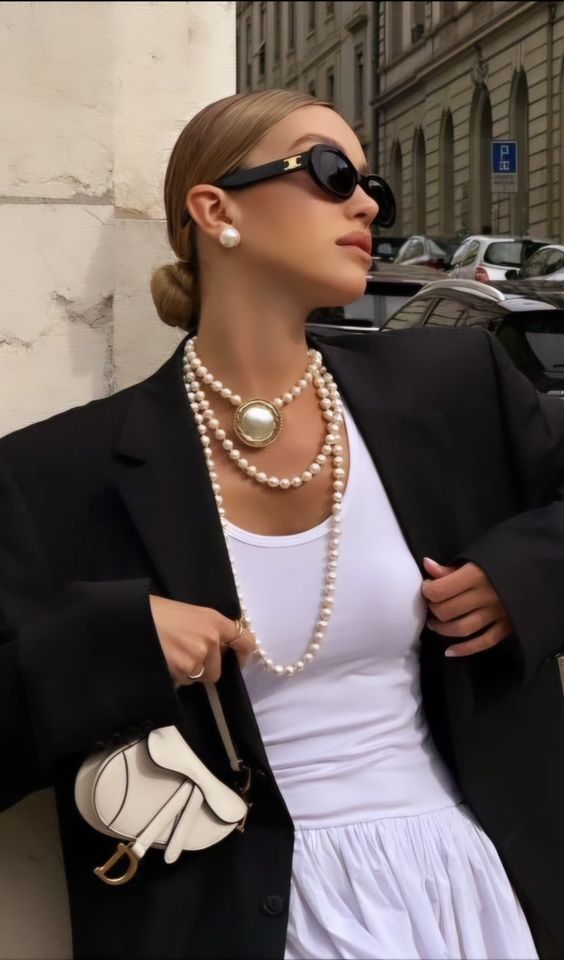 quiet luxury look 14