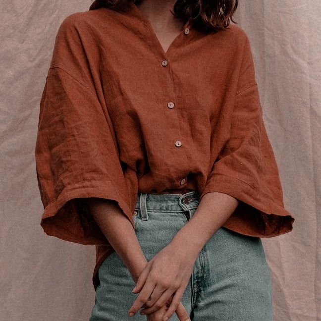 high-waisted light wash denim jeans