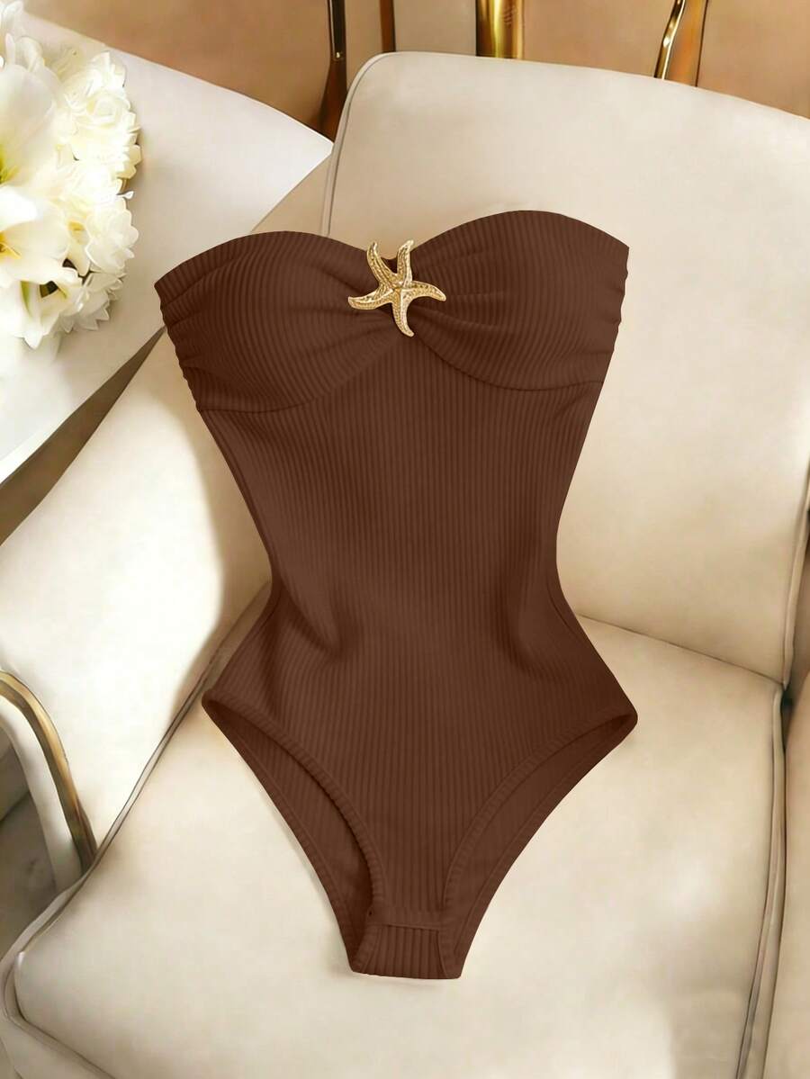 brown ribbed strapless ruched metal buckle bodysuit