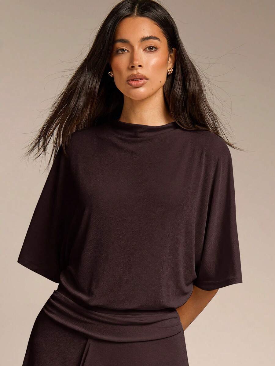 elegant dark brown short sleeve knit stretch top