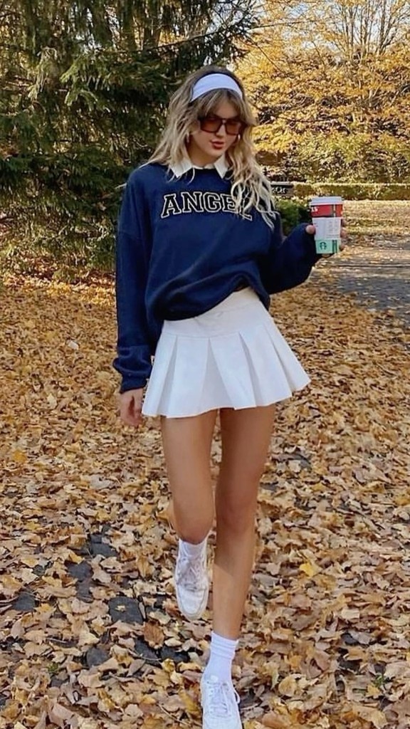 navy blue oversized graphic sweatshirt with white collar