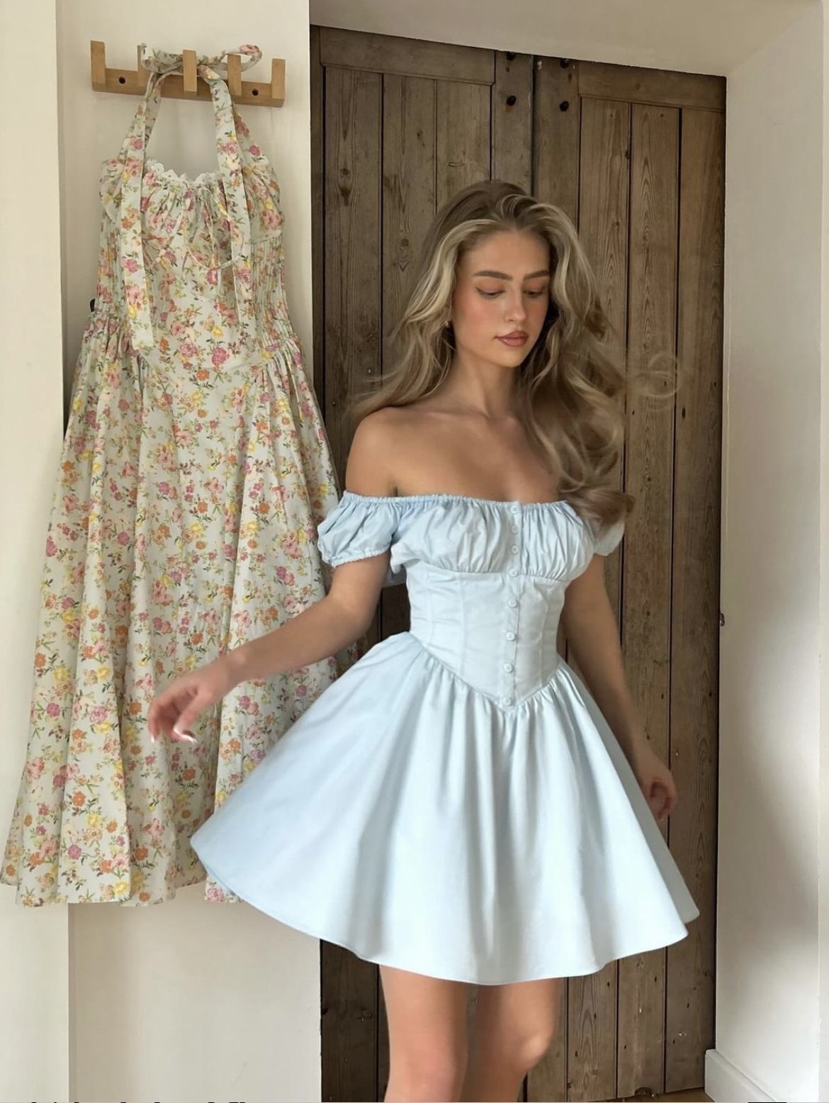 y2k mini dress look 24
