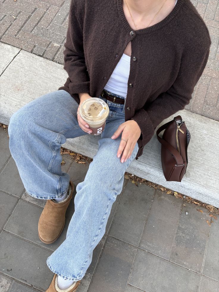 light wash relaxed fit straight leg denim jeans