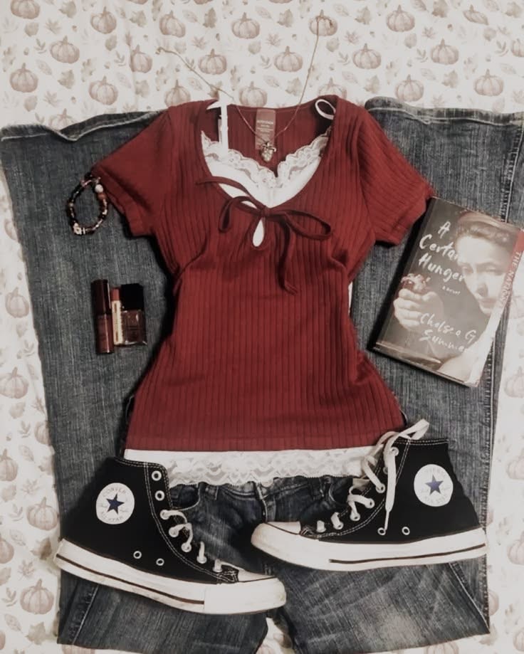 burgundy ribbed tank top with white lace trim