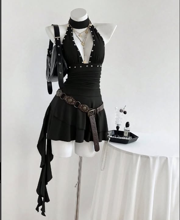 y2k mini dress look 20
